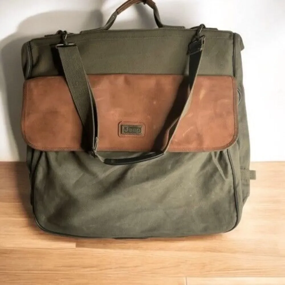 VTG JEEP Wrangler Canvas Travel Equipment Garment Bag Men Size L Army Green/Tan‎
